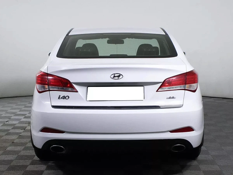 i40