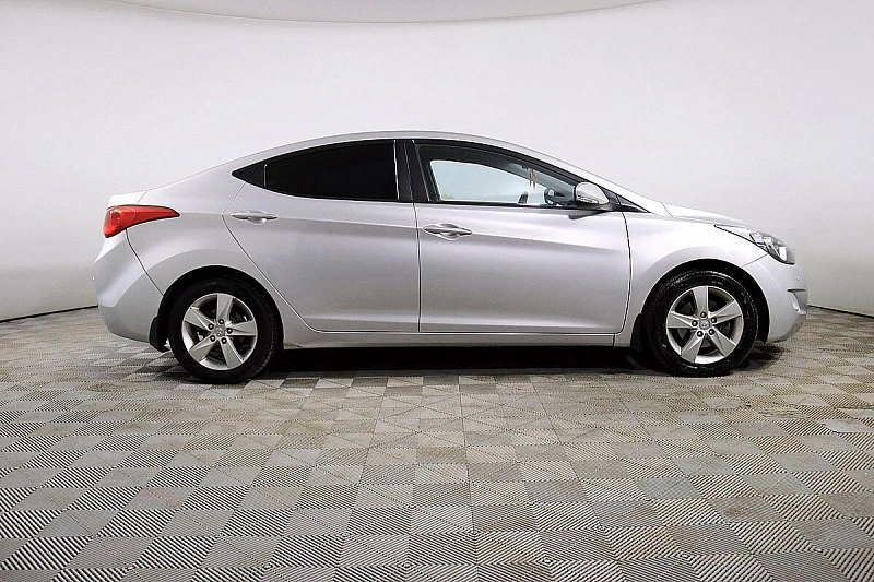Elantra
